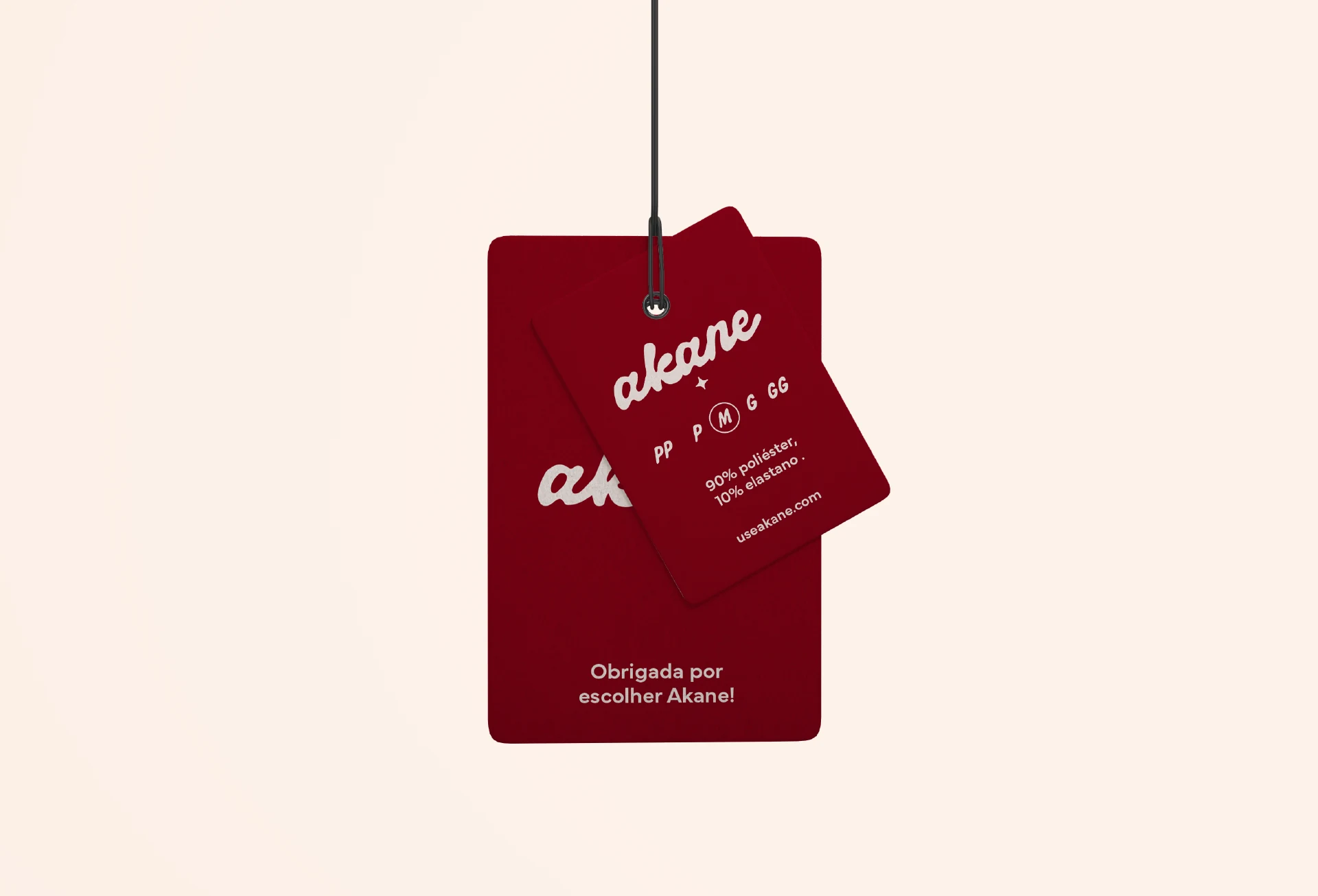 Etiqueta de roupa da marca Akane