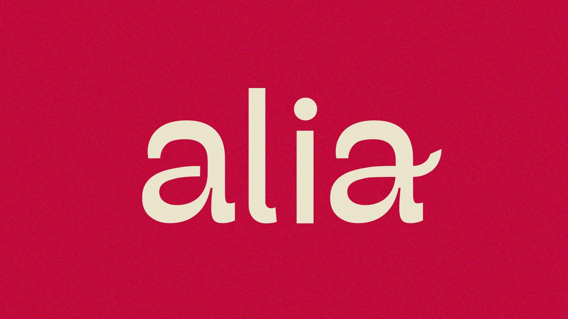Logotipo Alia em creme sobre fundo rosa
